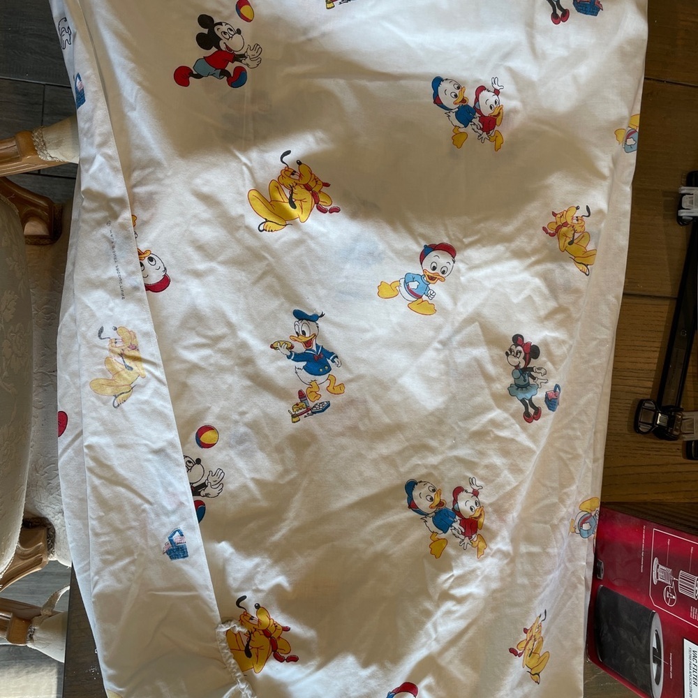 Vintage Disney Character Print Fabric twin fitted sheet - Picture 5 of 8